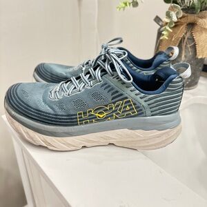 Hoka One Bondi Shoes Size 8